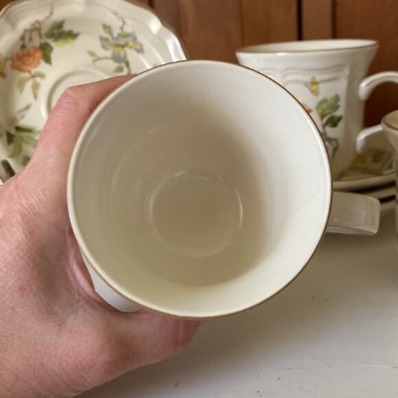 Vintage Mikasa “Olde Tapestry” Cups & Saucers, Service for 4 - Picture 7 of 14